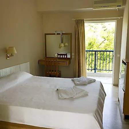 Golden Sun Hotel Methone
