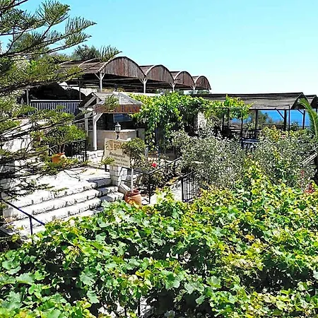 Golden Sun Hotel Methone